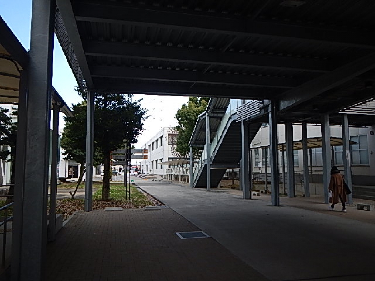 名古屋芸術大学　西