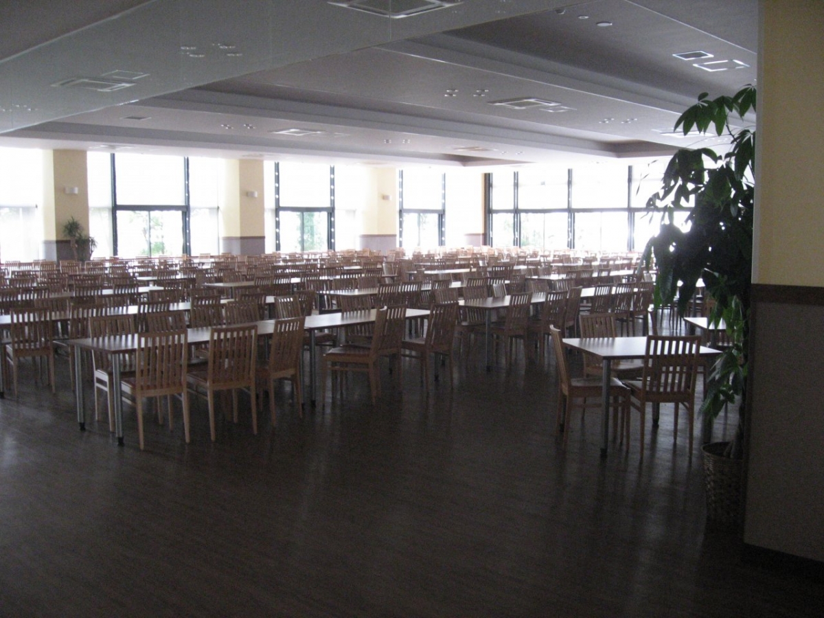 京都産業大学　食堂