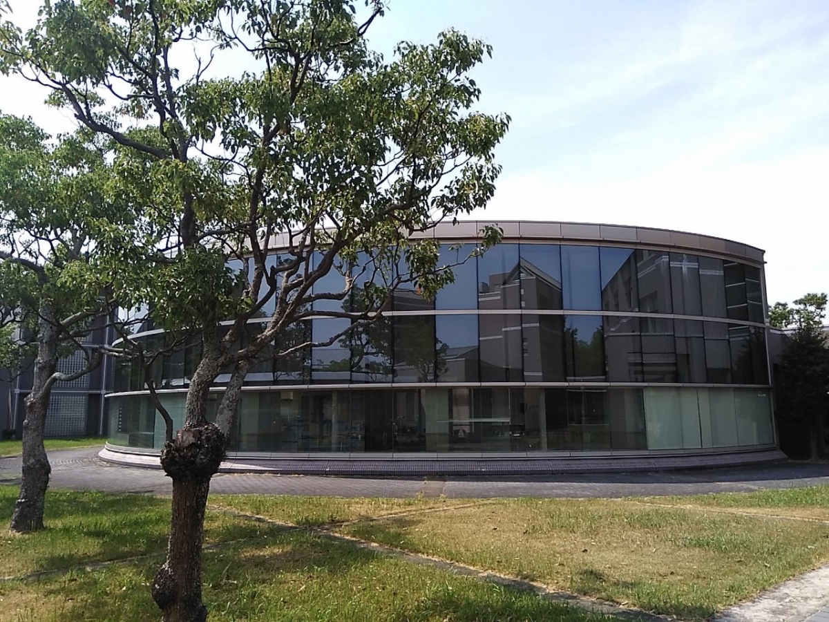 三重県立看護大学　画像